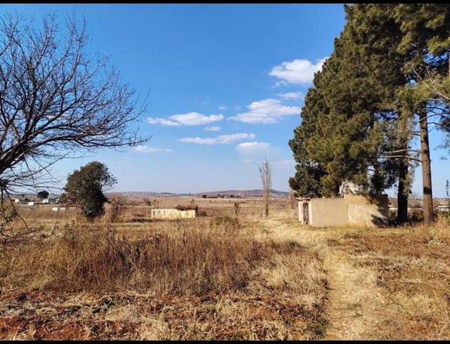 LAND FOR SALE IN LENASIA SOUTH
